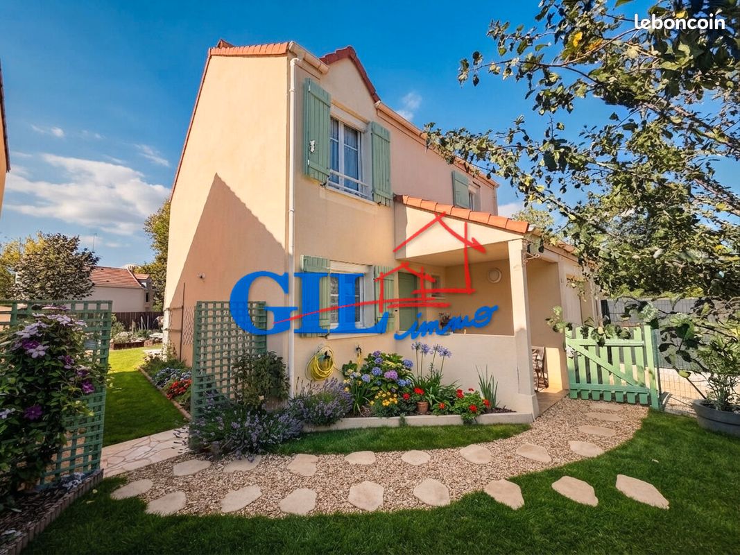 Maison 5 pièces 86 m² · à Savigny-le-Temple · 86 m² · 289 000 €