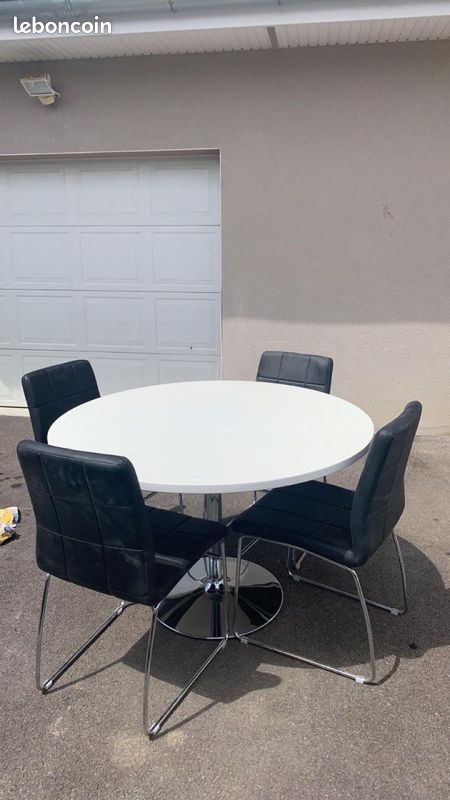 Table à manger (image 1)