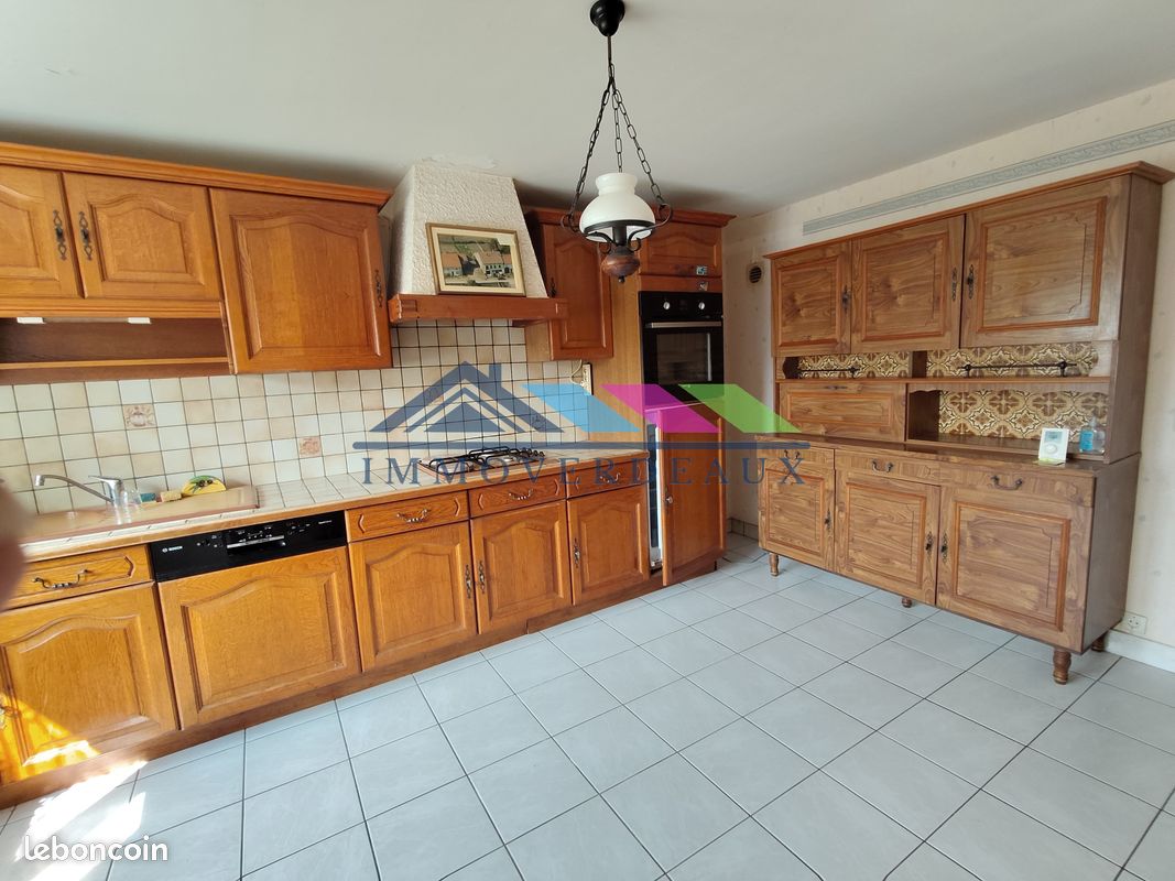 Maison 9 pièces 250 m² · à Herbéviller · 250 m² · 122 000 €