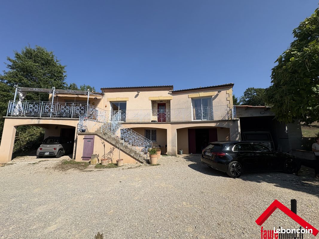 Maison 4 pièces 140 m² · à Terrasson-Lavilledieu · 140 m² · 303 525 €