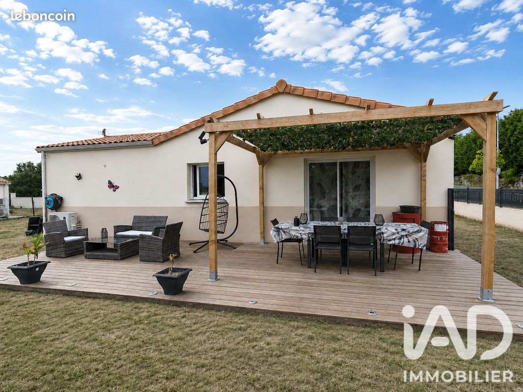 Maison 4 pièces 100 m² · à Clérac · 100 m² · 221 000 €