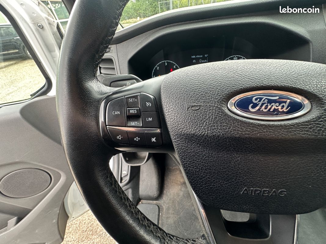 Ford transit custom fourgon l1h2 2.0 ecoblue 105 trend business / tvav recuperable (image 11)