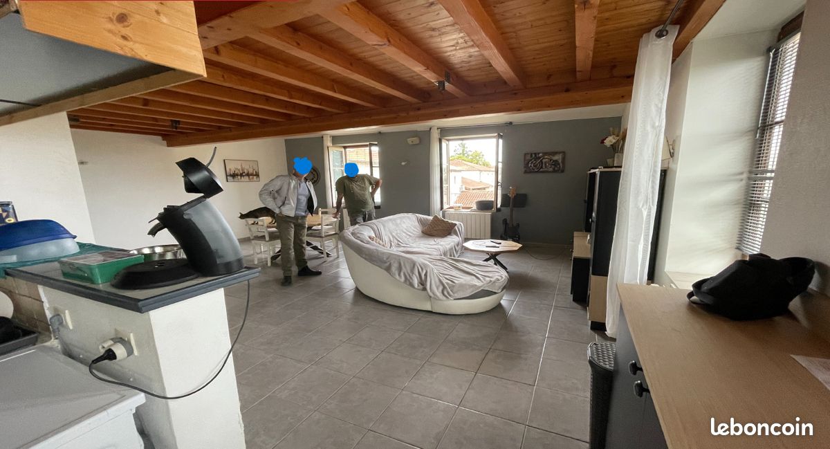 Appartement 3 pièces 75 m² · à Saint-Georges-de-Reneins · 75 m² · 180 000 €