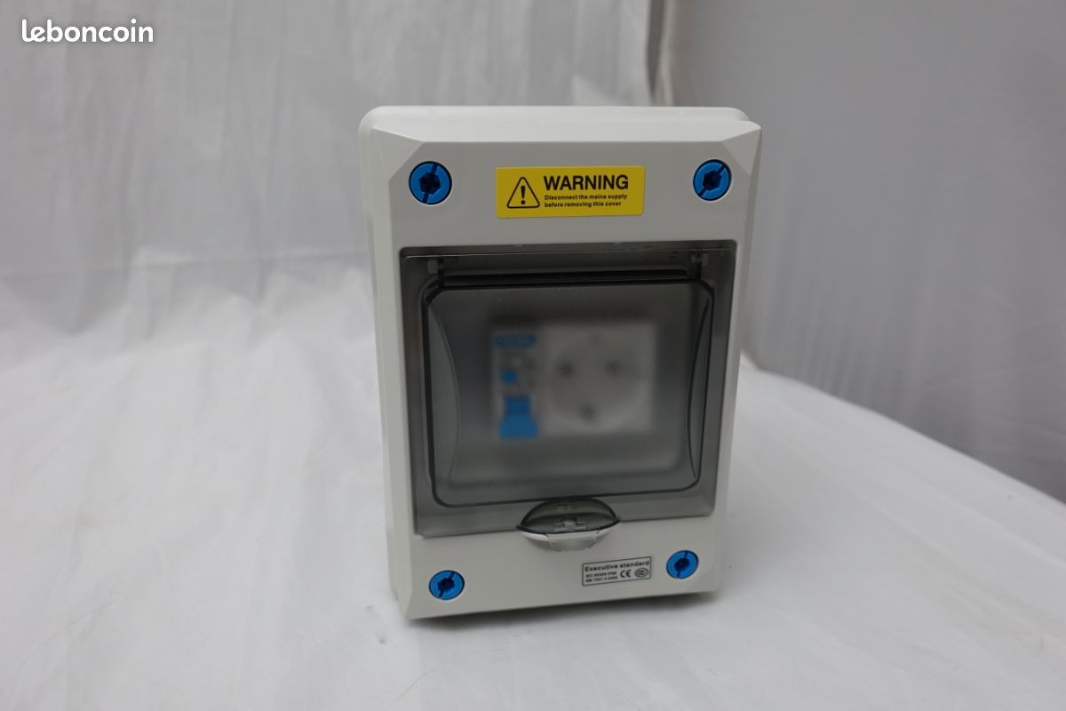 ⚡ Mini coffret électrique étanche avec prise et disjoncteur – Neuf (image 2)