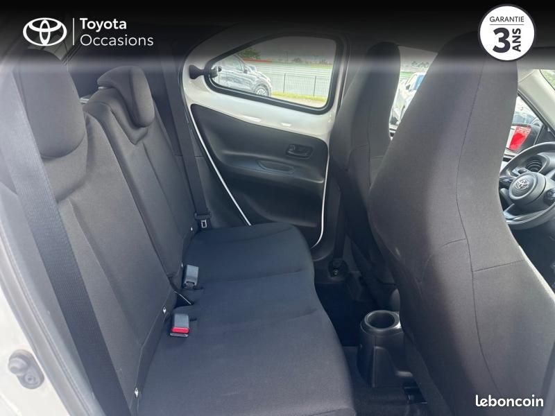 Toyota Aygo X 1.0 VVT-i 72ch Active Business MY23 (image 7)