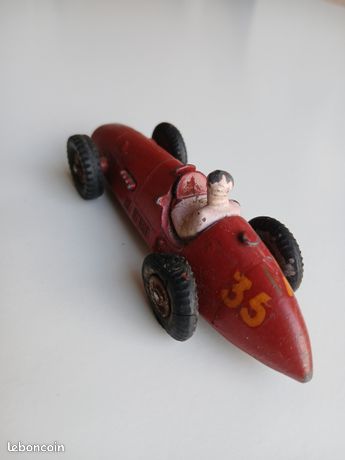 Dinky Toys Ferrari 23J - Collection
