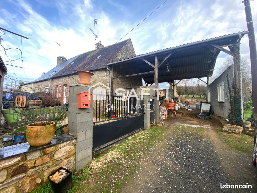 Maison 2 pièces 42 m² · à Domfront en Poiraie · 42 m² · 67 000 €