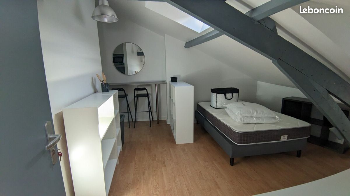 Studio 1 pièce 14 m² - Limoges 87000 (image principale 0)