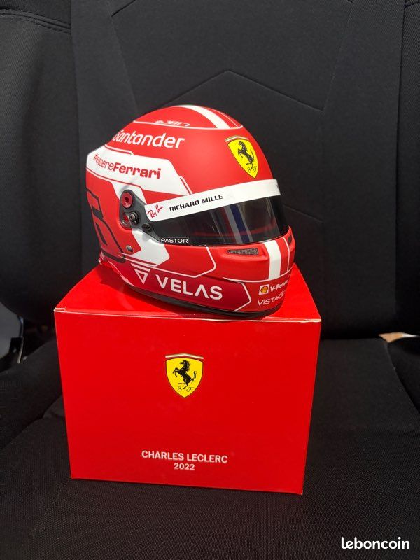 Charles Leclerc 2018 Casque Réplique à l'échelle 1:2