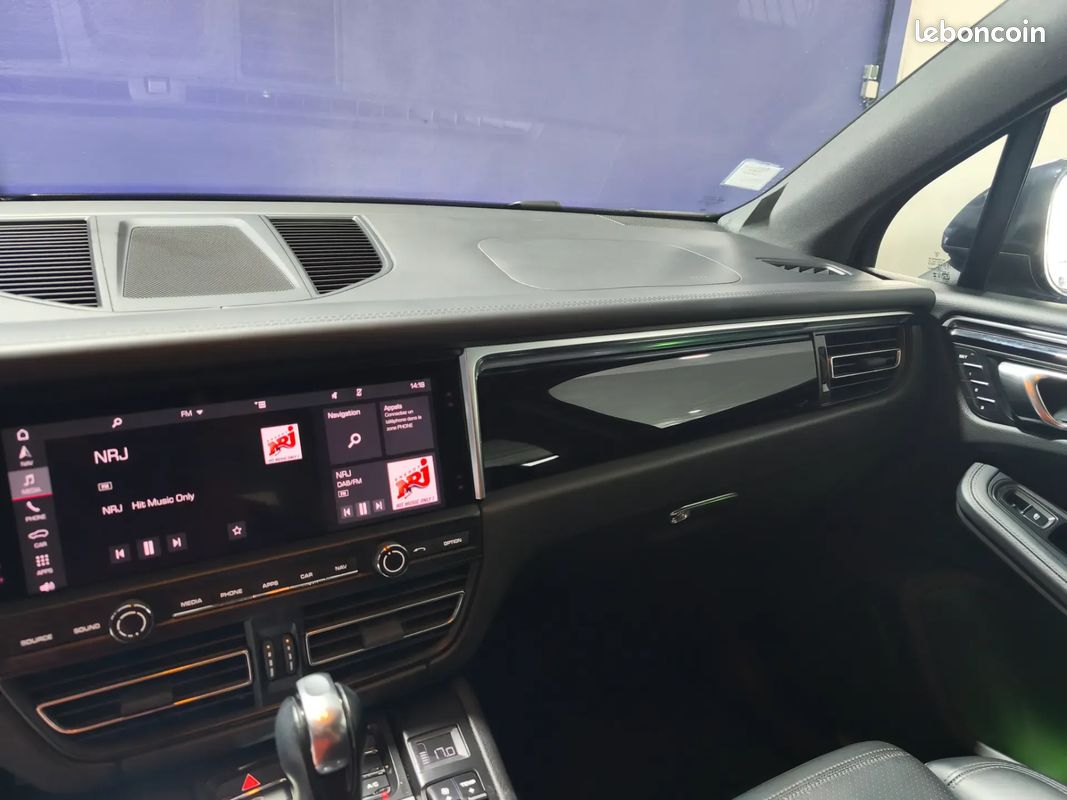 PORSCHE Macan S 3.0 354ch - 2019 - 78 000 km - Suivi complet - Porsche approuved - (image 36)