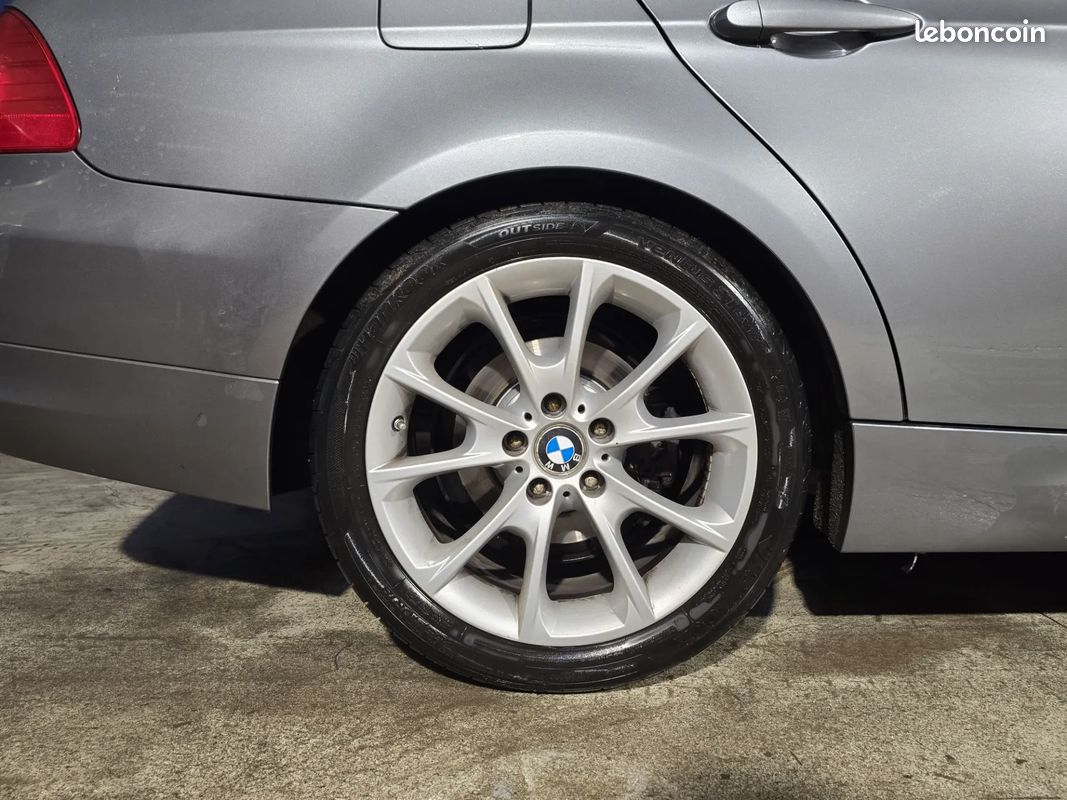 BMW SERIE 3 325i E91 3.0 PACK LUXE - BVA - SIEGES EN CUIR CHAUFFANT - ENTRETIEN A JOUR (image 26)