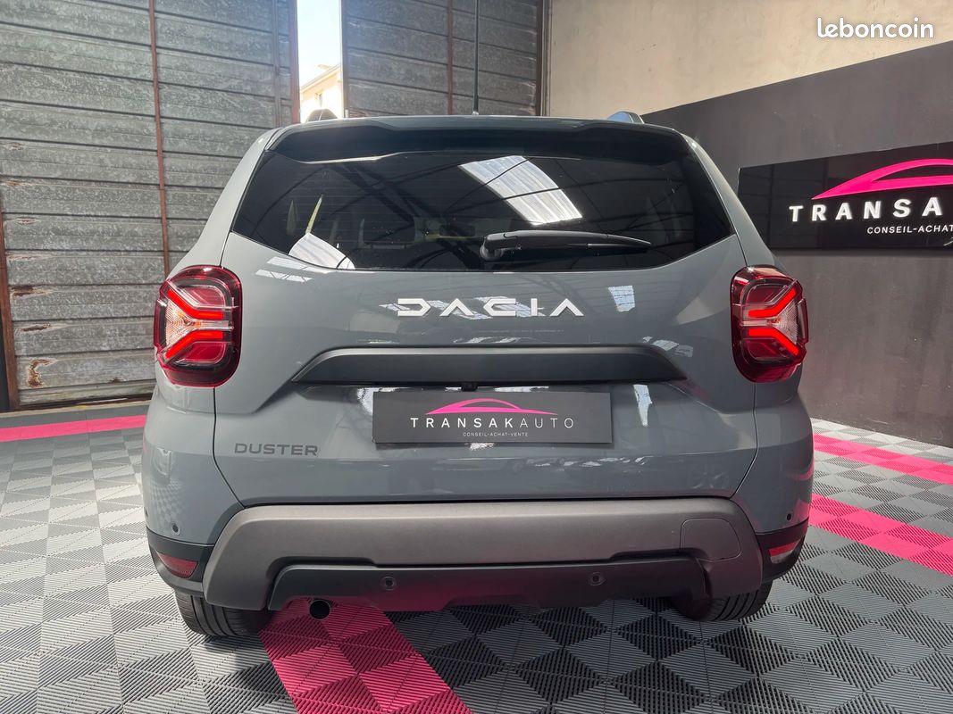 DACIA DUSTER 115cv 4x2-B Journey / CarPlay / Caméra 360° / Siège Chauffant / Roue de Secours (image 4)