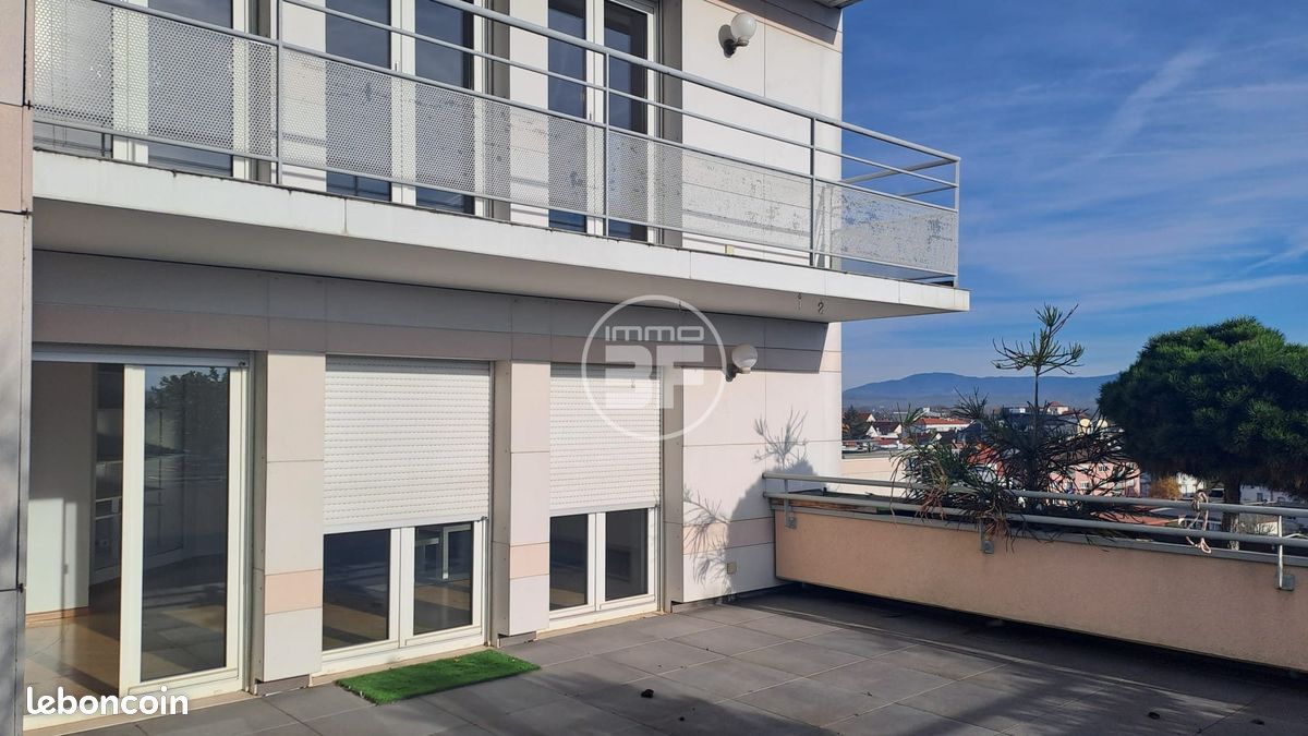 Appartement a louer saint-louis - 6 pièce(s) - 200 m2 - Surfyn