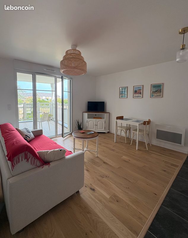 Appartement 2 pièces 45 m² · à Dinard · 44,6 m² · 800 €/mois