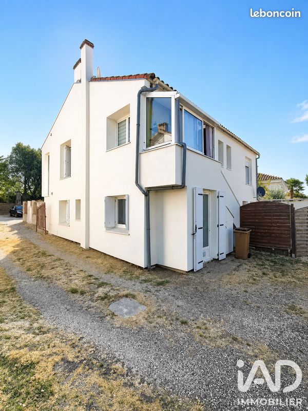 Immeuble 144 m² · à Challans · 144 m² · 330 000 €
