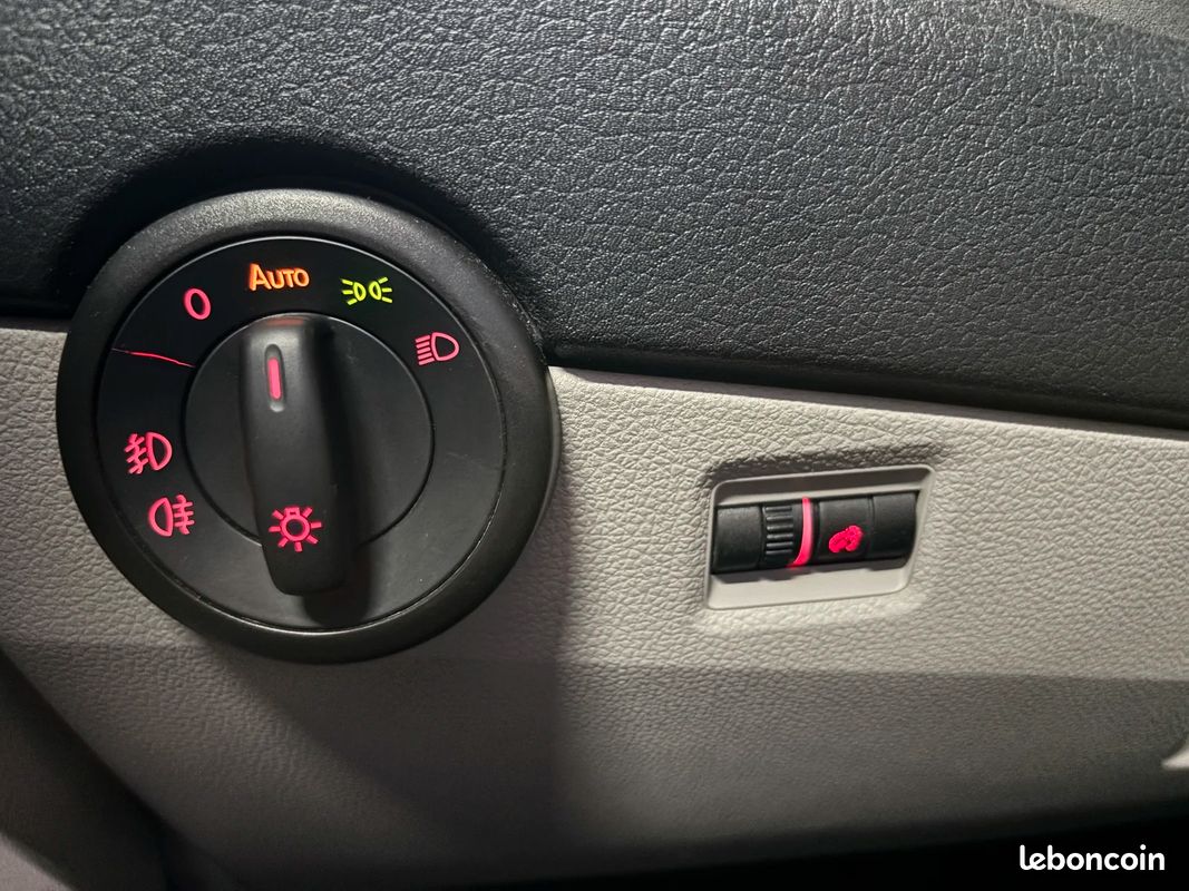 Volkswagen TRANSPORTER Kasten Plus FWD Comfortline (image 29)