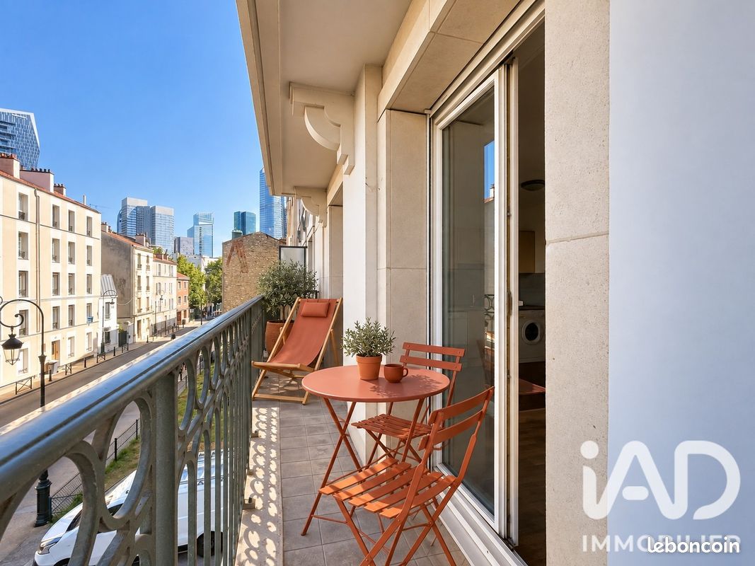 Appartement 2 pièces 53 m² · à Puteaux · 53 m² · 1 700 €/mois