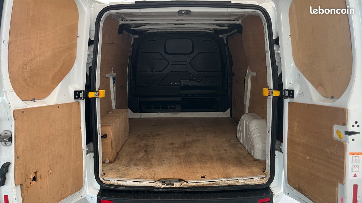15 990 HT - Ford CUSTOM 300 L1H1 2.0 ECOBLUE 130 BVM6 TREND BUSINESS (image 3)