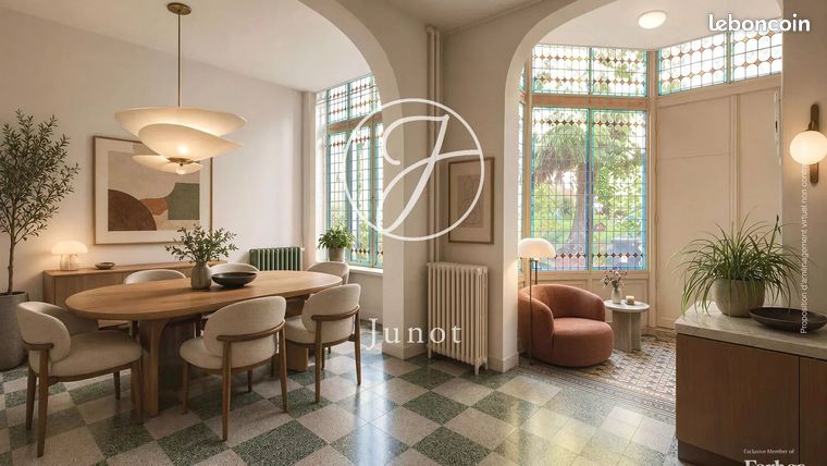 Maison 12 pièces 347 m² — 5