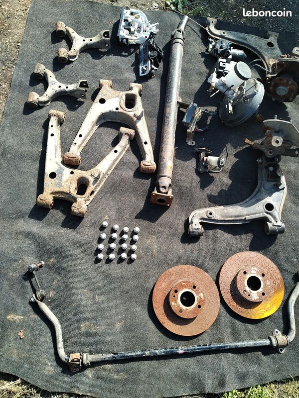 Lot de pièces au détail MAZDA MX 5 NB (image 2)