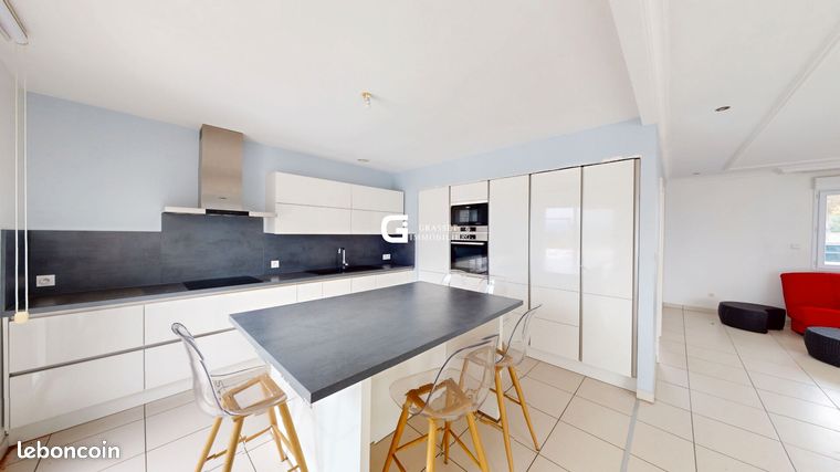 Maison 5 pièces 130 m²