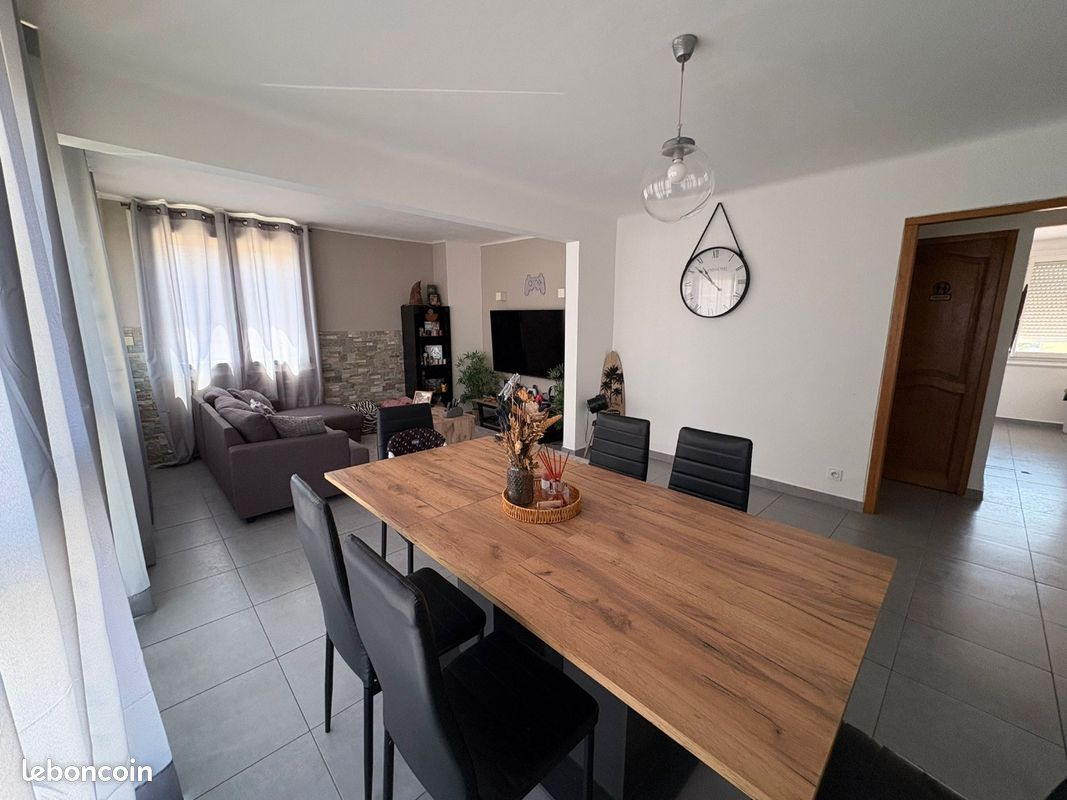 Appartement 3 pièces 70 m² · à Ajaccio · 70 m² · 220 000 €