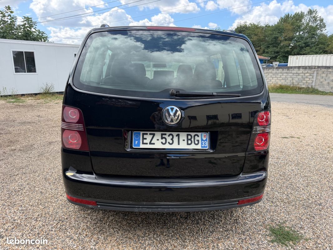 Volkswagen Touran 1.9 TDI Trendline (image 5)