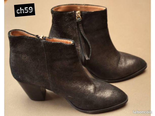 Bottes SAN MARINA Noir à Clous - Pointure 39 - Cuir - Talon 12.5 Cm - Occasion Bon État