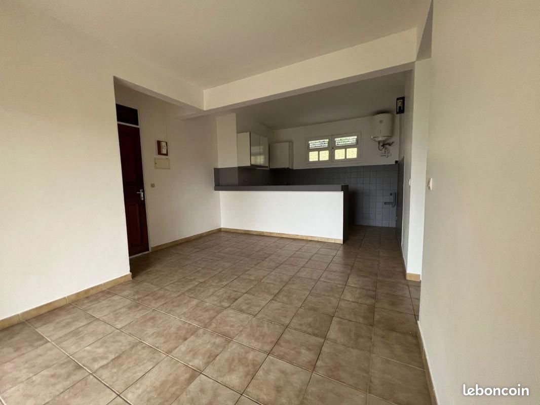 Appartement 3 pièces 51 m² · au Lamentin · 51 m² · 860 €/mois