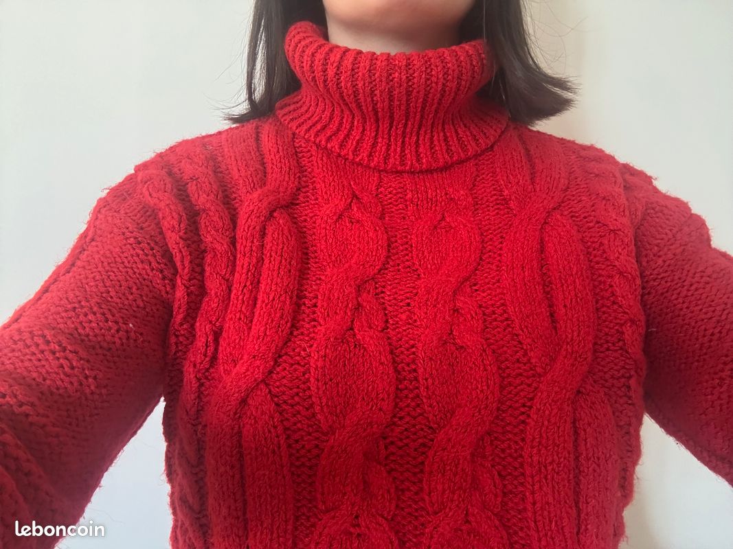 Cheap Primark Pull à Col Ras-du-cou Et à Boutons Rouge