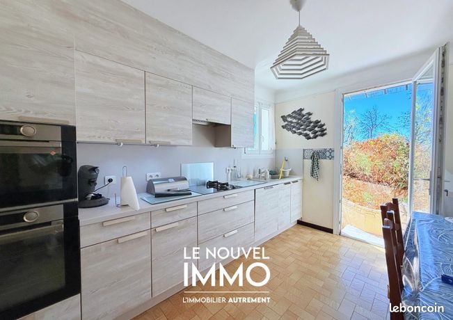 Maison 6 pièces 111 m² — 8