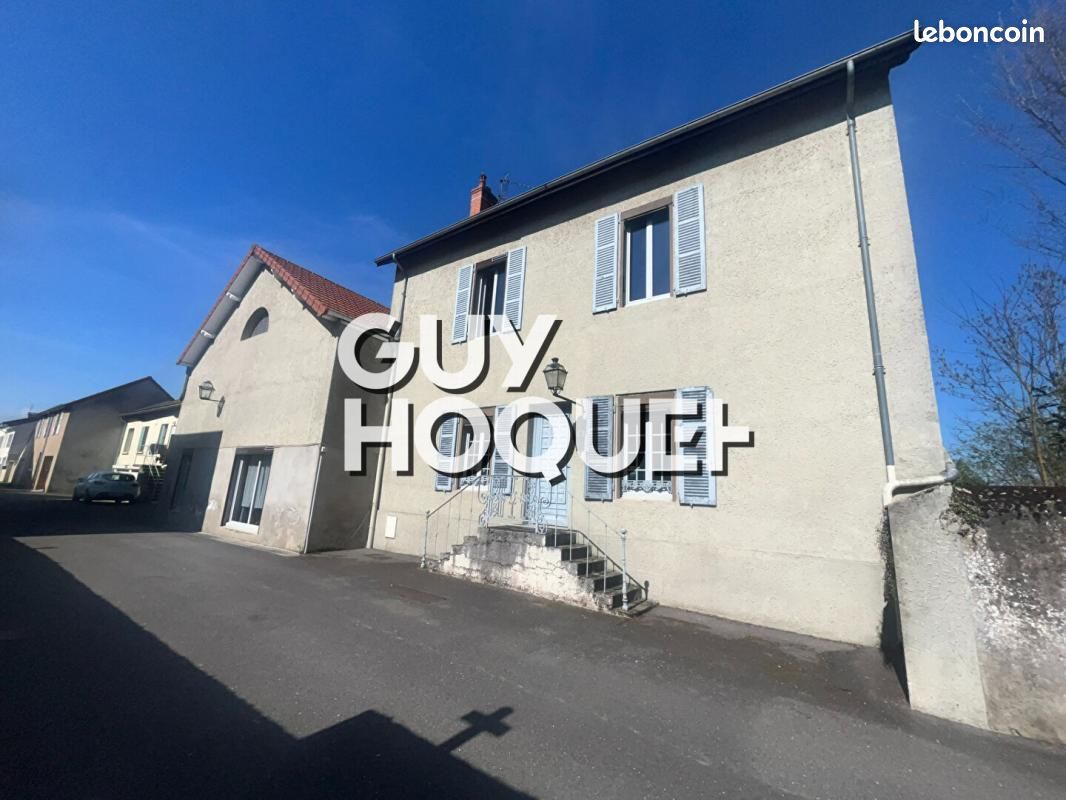 Maison 12 pièces 391 m² · à Toulon-sur-Arroux · 391 m² · 287 300 €