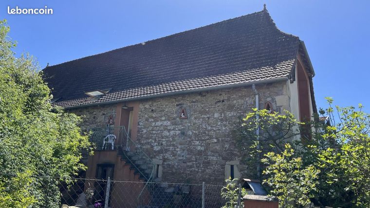 Grange 3 pièces 155 m²