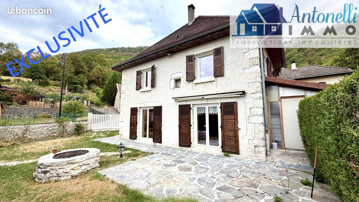 Maison 4 pièces 83 m² · à Marchamp · 83 m² · 180 000 €