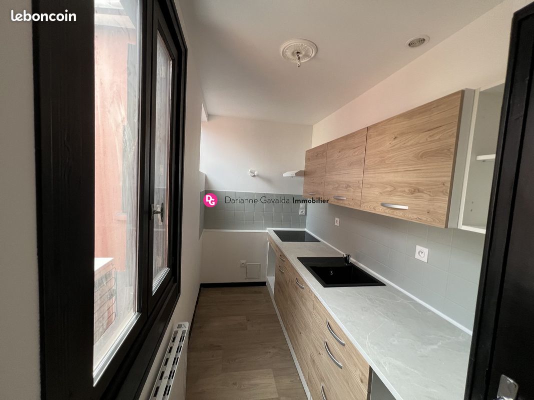 Appartement 2 pièces 43 m² · à Decazeville · 43 m² · 433 €/mois