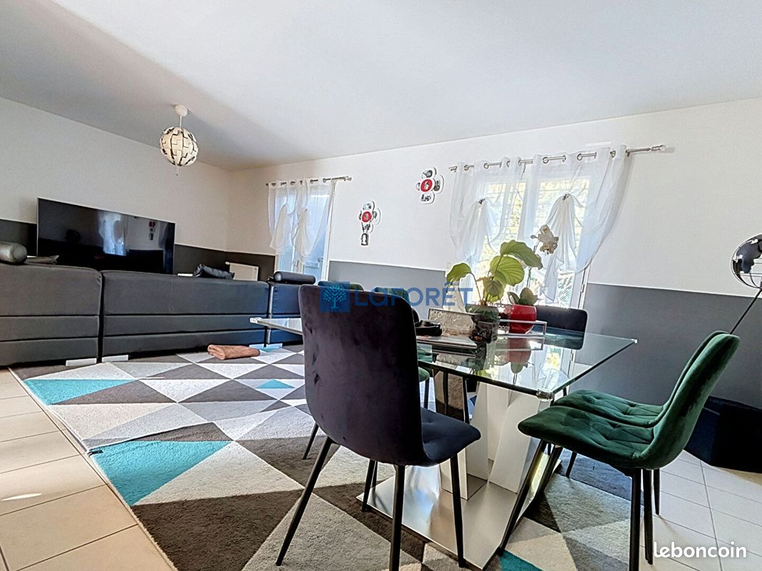 Maison 5 pièces 99 m² · à Ancenis-Saint-Géréon · 99 m² · 922 €/mois