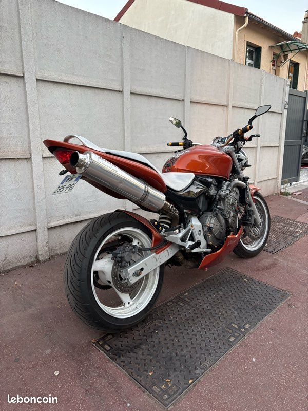 Honda CB 600 F Hornet (2005) — 96 ch — État exceptionnel (image 2)