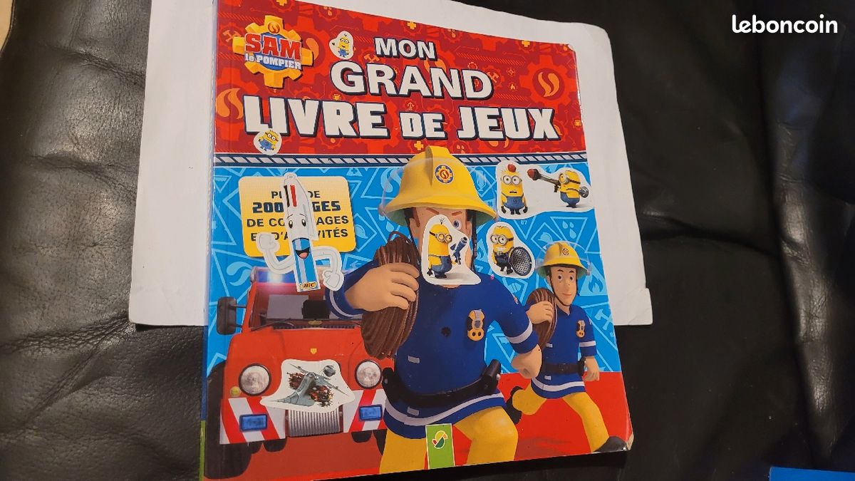 Cahier de coloriage - Sam le Pompier - Mon Grand Livre de Jeux - Livres