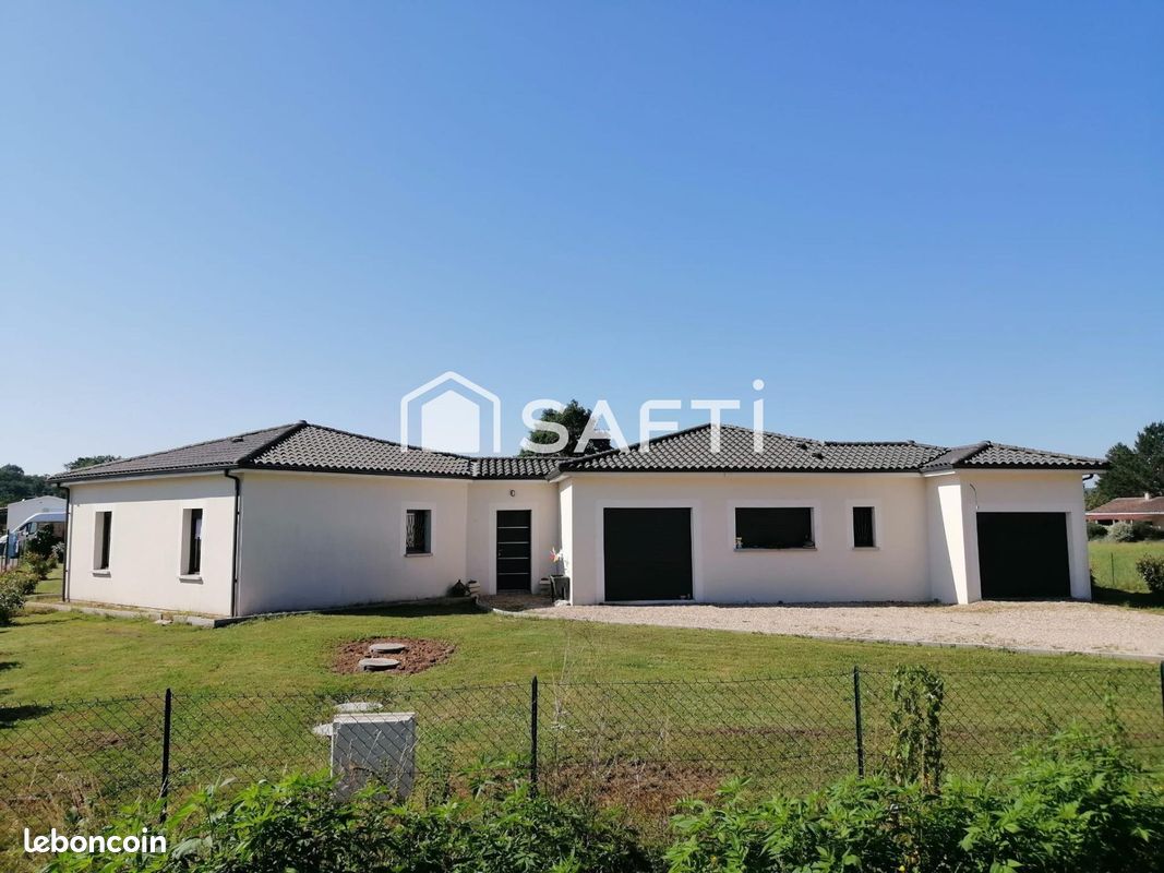 Maison 5 pièces 136 m² · à Saint-Nexans · 136 m² · 367 000 €