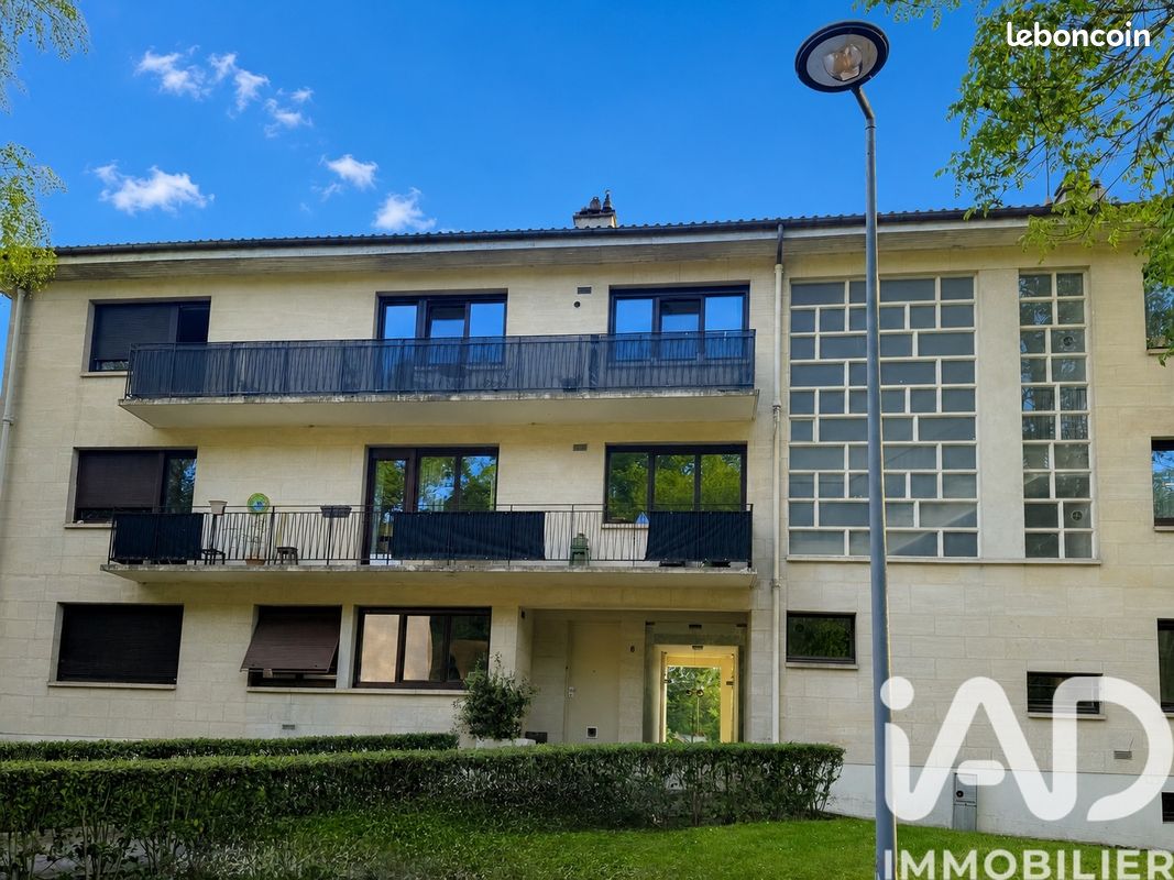 Appartement 3 pièces 84 m² · à Étiolles · 84 m² · 239 000 €