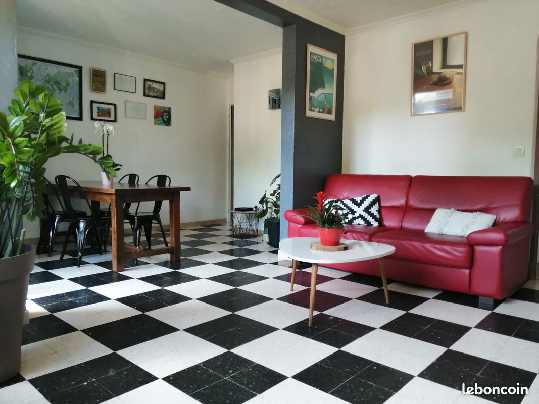 Appartement 4 pièces 90 m² · à Béziers · 90 m² · 820 €