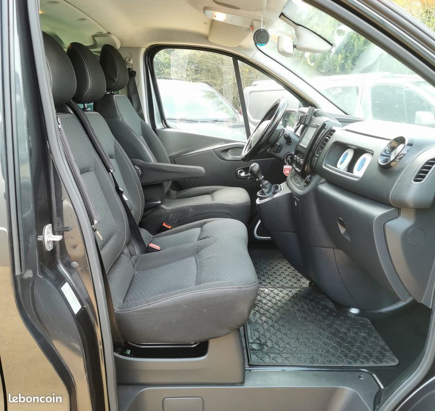 Opel vivaro 1.6 cdti 125 ch 6 places l2 h1 139800 ( idem renault trafic , nissan primastar ...) (image 4)