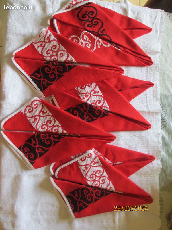 Linge de table basque (image 3)