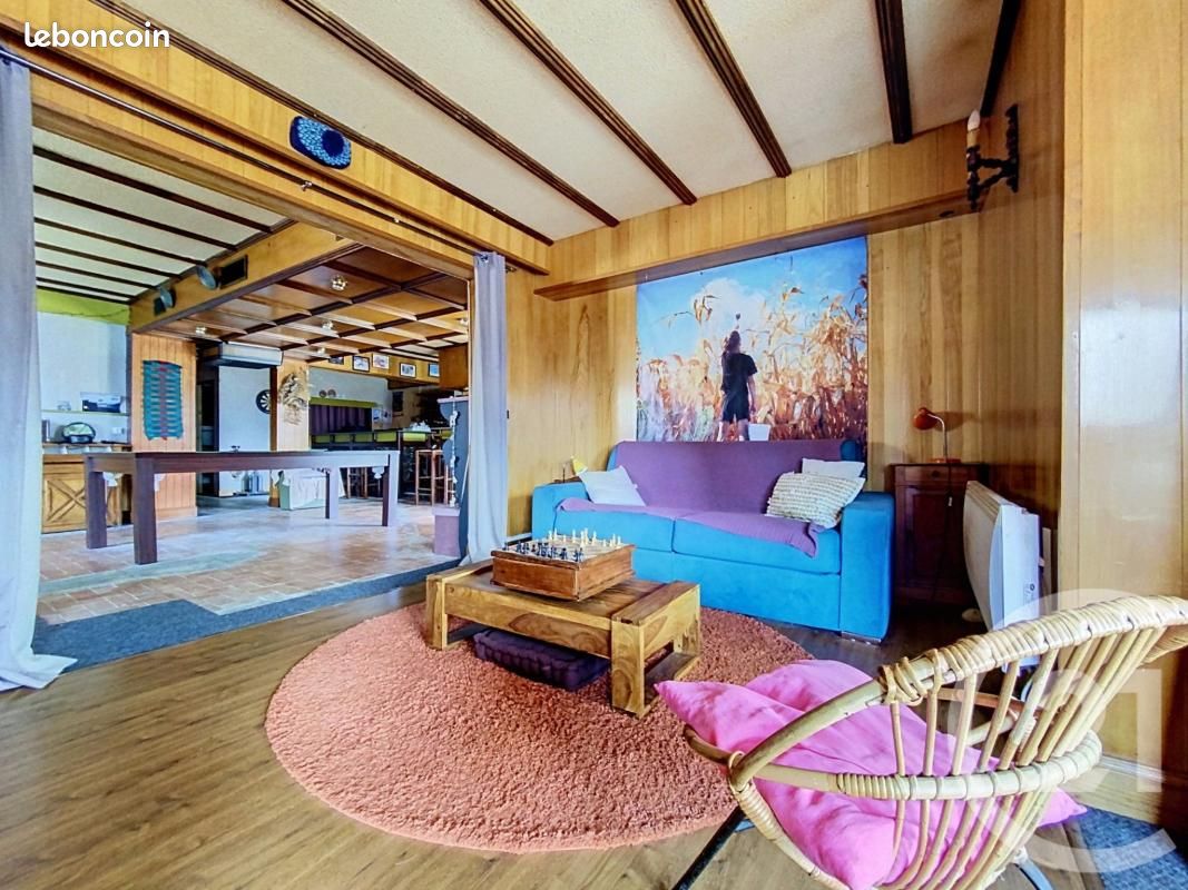 Appartement 2 pièces 135 m² · à Ustou · 135 m² · 109 900 €