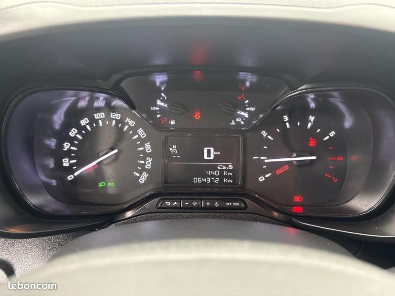 Citroen Berlingo Van M 650kg BlueHDi 100 Cabine Extenso 3 places Pack Driver Connect / GALLERIE / 12 (image 15)