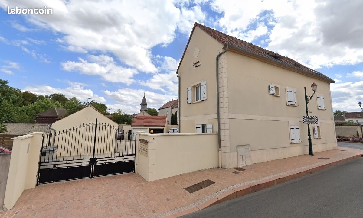 Appartement 1 pièce 40 m² · à Mauregard · 40 m² · 665 €