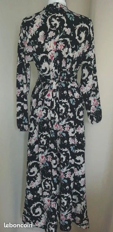 Robe longue fleurie à manches longues 42 - XL (image 7)