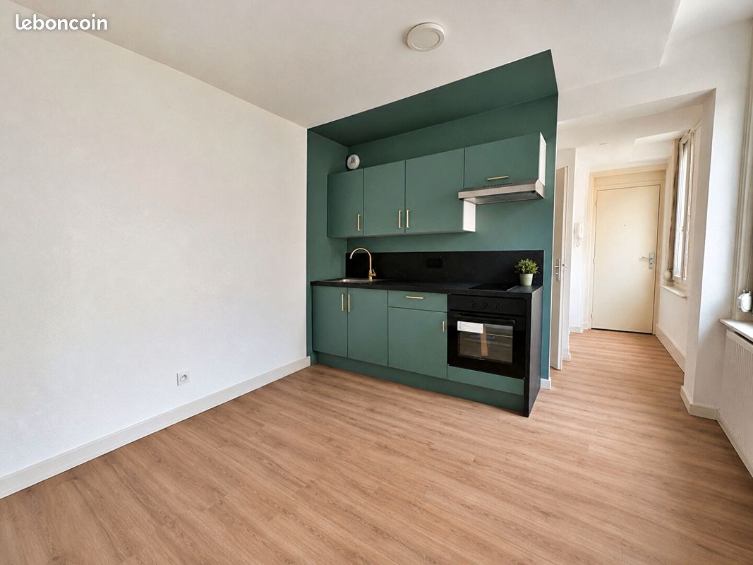Appartement 2 pièces 28 m² · à Le Coteau · 28 m² · 420 €/mois