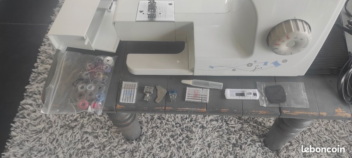 Machine a coudre (image 2)