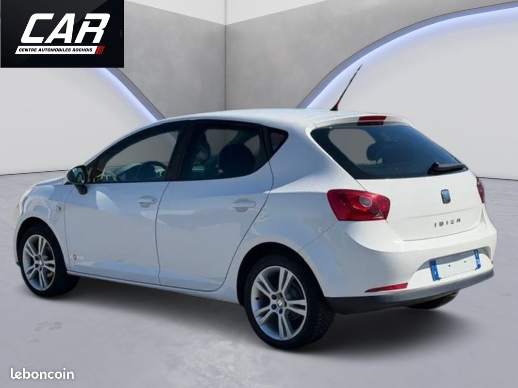 Seat Ibiza 1.4 16 V 85 cv "Style Copa" 5 Portes (image 4)